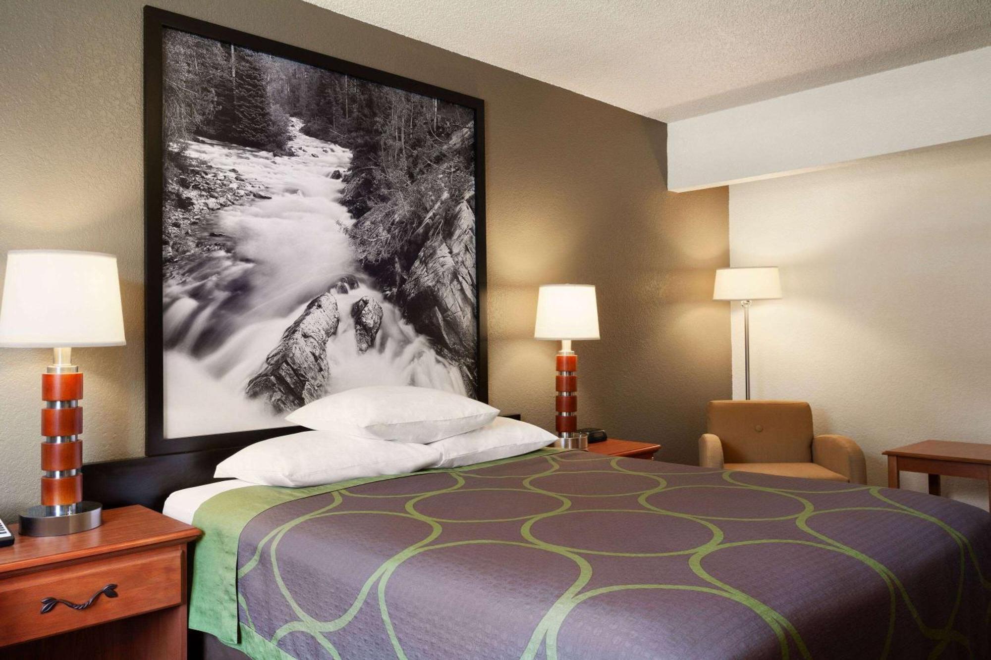 Готель Super 8 By Wyndham Colorado Springs/Afa Area Екстер'єр фото
